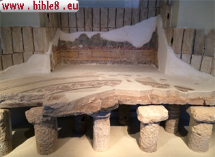 images/theater-big.jpg
